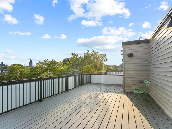 32 Hancock Avenue image 29 of 38