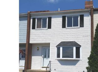 32 Cartier Ct, Newark, DE 19711