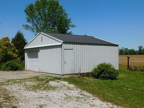 4th image of 9945 S County Road 475 W