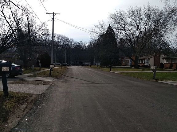 5th image of 5476 Bonnie Ave SE