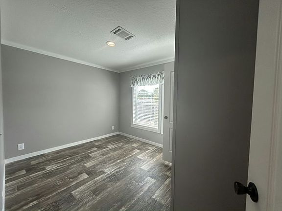 5th image of 13318 Sea Breeze Ln #Dsp5nn