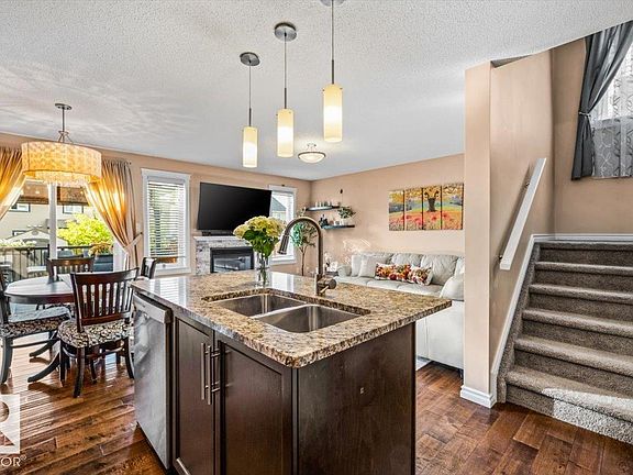 3rd image of 9518 Simpson Ct NW