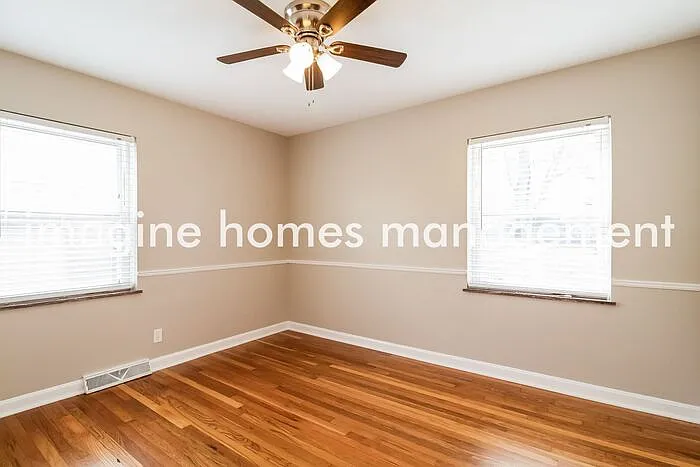 4113 Orchard Ln — Photo 10