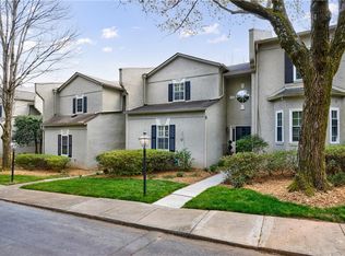 5996 Mitchell Rd APT 16, Sandy Springs, GA 30328