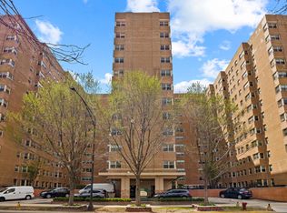5630 N. Sheridan Rd., Chicago, IL 60660
