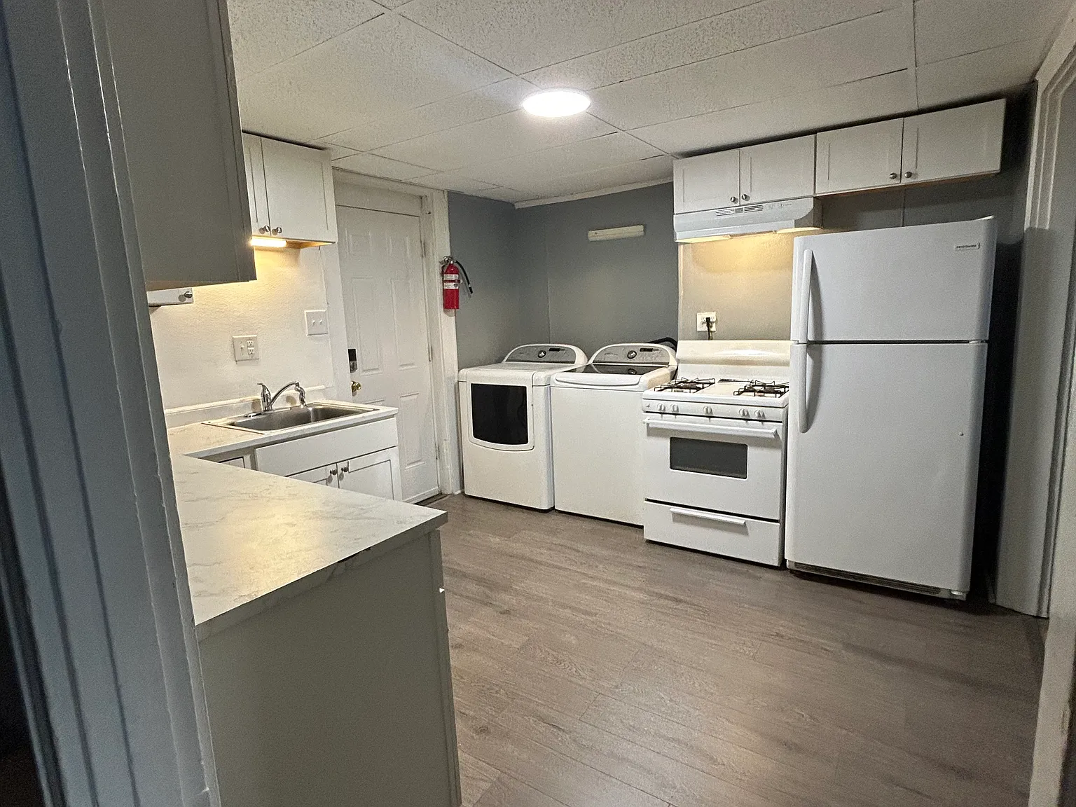 2 bed, 1078 sqft, $1,350 — Photo 3