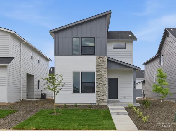 6687 W Fairy Falls Dr, Meridian, ID 83646