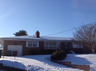 26 Spring Ct, Petersburg, VA 23803