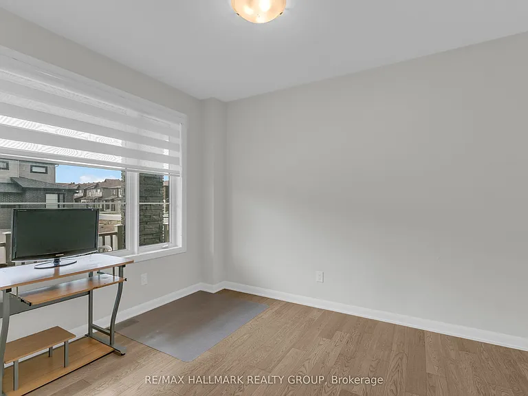 173 Lynn Coulter St — Photo 13