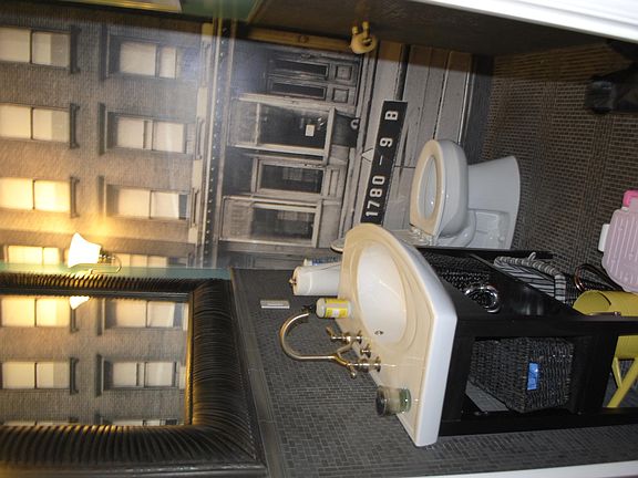2nd image of 700 Dekalb Ave #1
