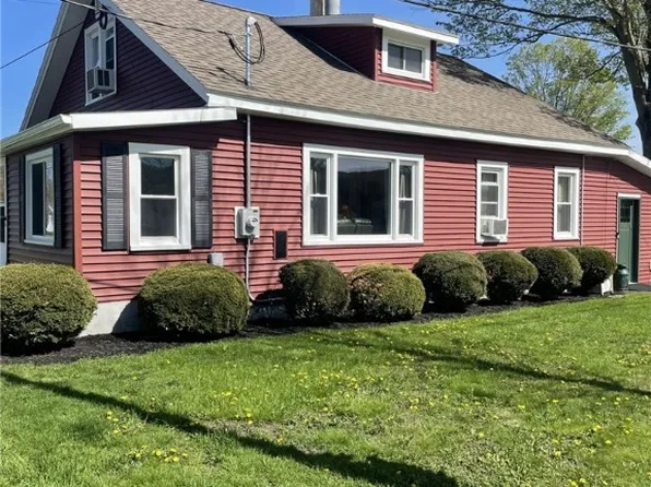 95 W Lamoka Ave, Savona, NY 14879