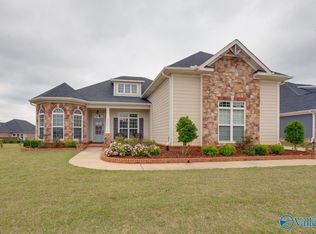 6344 Central Park Ln NW, Huntsville, AL 35806