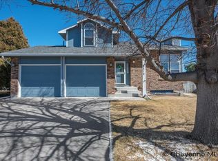 5510 La Vista Ct, Cheyenne, WY 82001