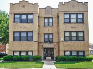 1801 Elmwood Ave APT 3, Berwyn, IL 60402