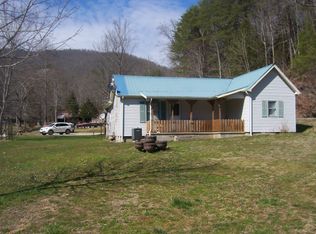 858 Montgomery Rd, Blair, KY 40823