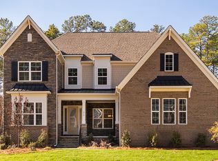 212 Eden Hollow Ln, Matthews, NC 28104