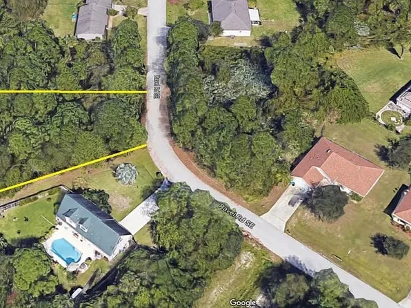 2326 Ravel Rd SE, Palm Bay, FL 32909
