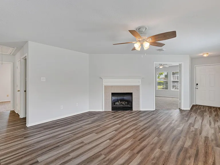 21907 Willow Shade Ln — Photo 6