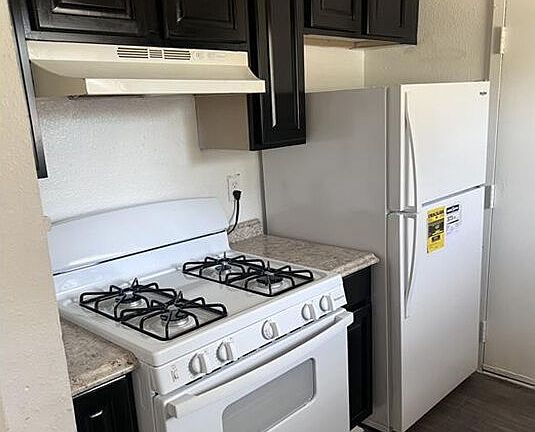 4th image of 4155 Maida Rd #120