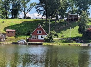 326 Crystal Lake Rd, West Union, WV 26456