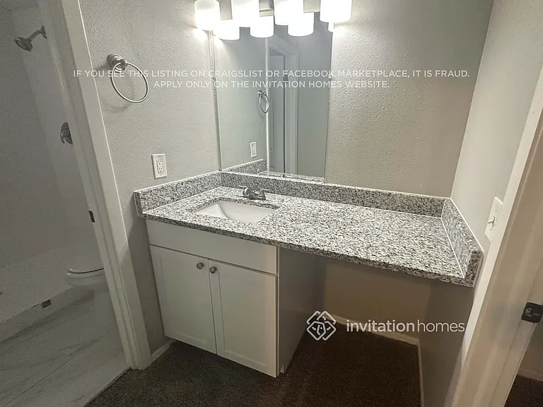 2447 Atrium Cir — Photo 12