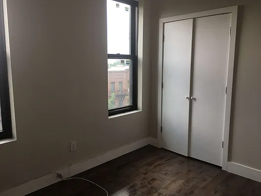 Rented by Lang Realty LLC | media 27