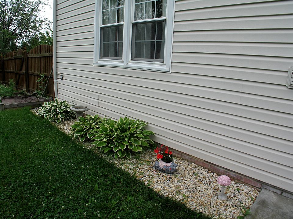 1st image of 106 Downing Cir