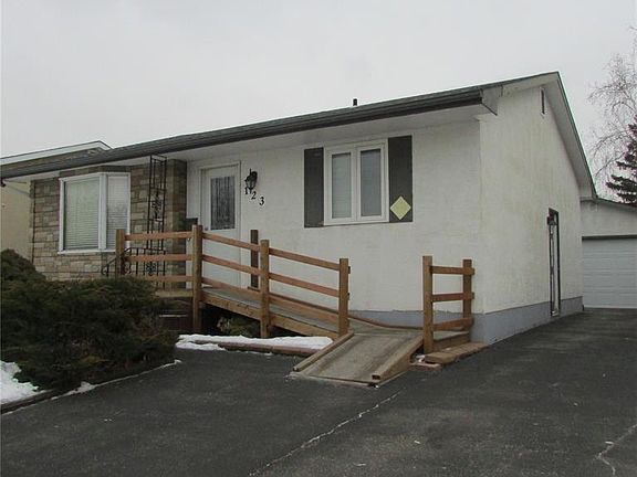 4th image of 123 Bentley Dr