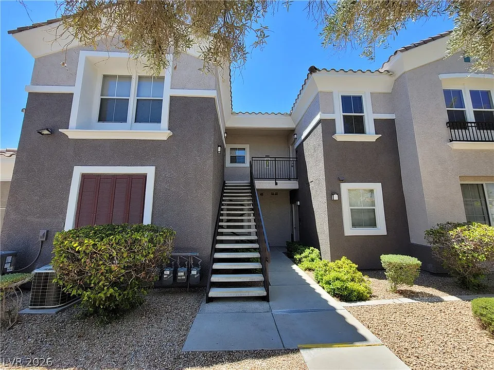 2325 Windmill Pkwy #324