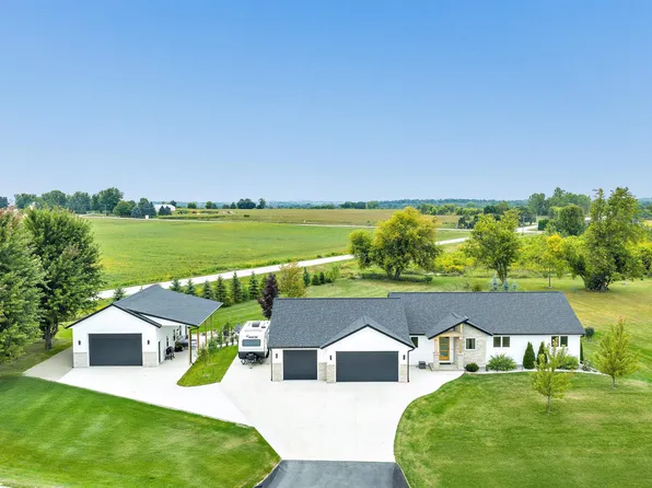 W6084 Autumn Mist Trl, Appleton, WI 54913