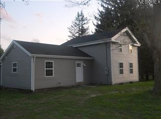 2438 Jefferson Eagleville Rd, Jefferson, OH 44047