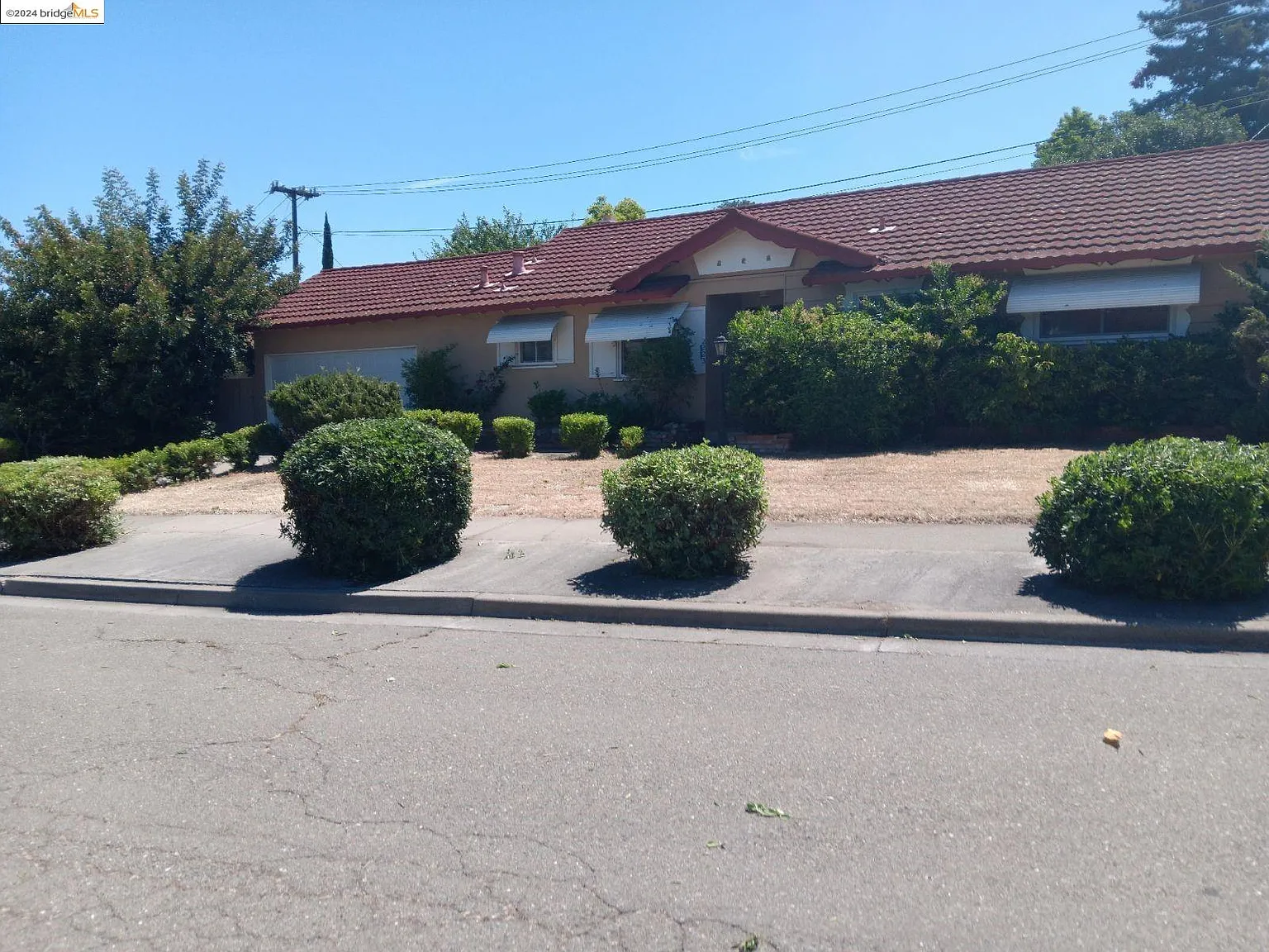 2223 Chickie St photo 1