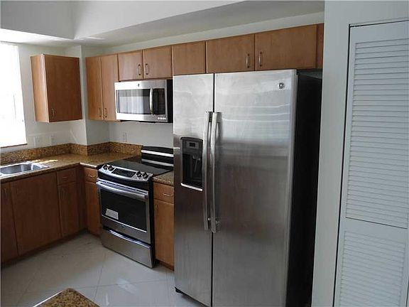 2nd image of 1451 S Miami Ave APT 602