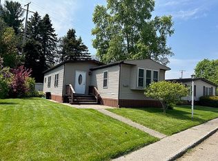 236 Shoreline W, Port Sanilac, MI 48469