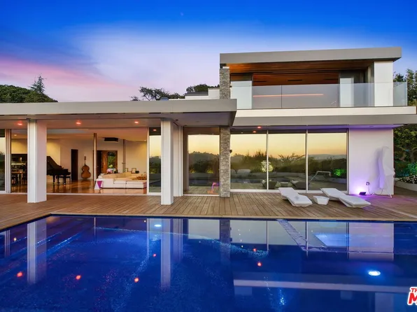 (undisclosed Address), Beverly Hills, CA 90210