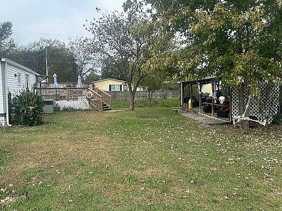 4th image of 225-227 Hurricane Cir