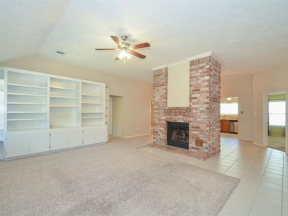 4th image of 2534 John Crump Ln