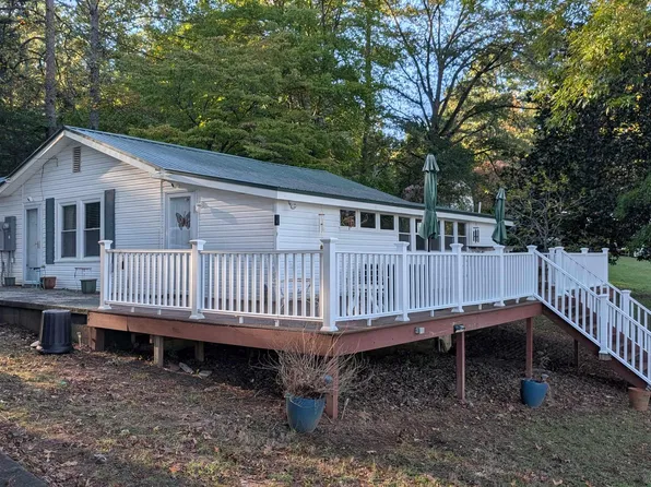 821 Wateree Creek Valley, Winnsboro, SC 29180
