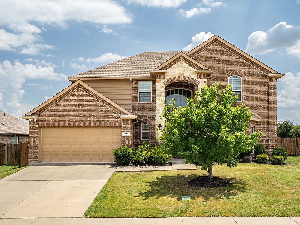 1st image of 2101 Trinity Ln