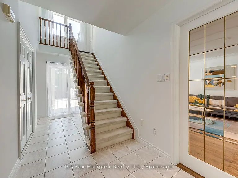157 Trelawn Ave — Photo 4