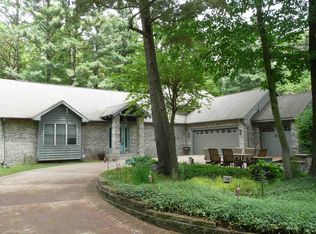 17155 Brick Rd, Granger, IN 46530