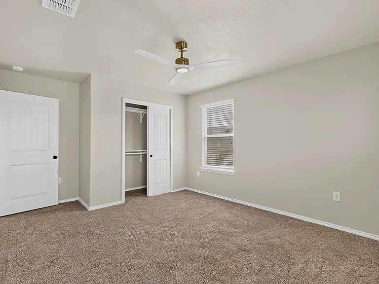 735 Pelican Point — Photo 28