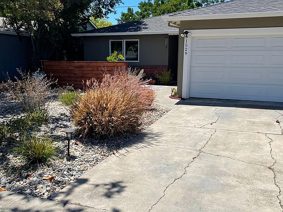 2nd image of 1529 Ernestine Ln