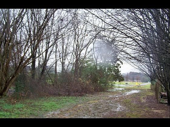 2nd image of 4664 Old Tullahoma Rd