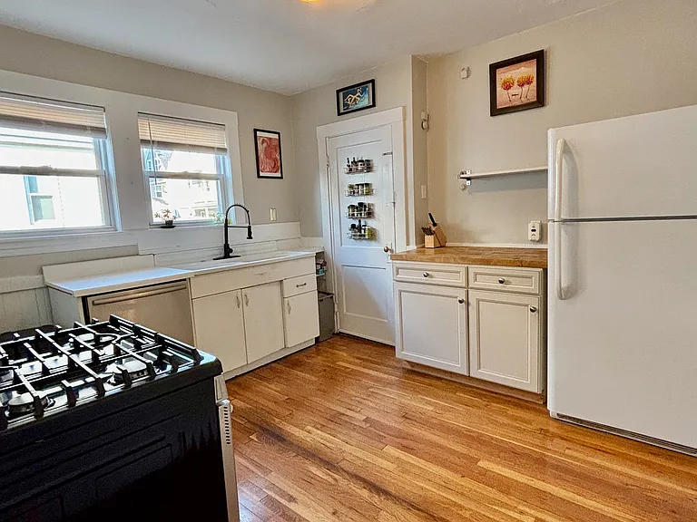 44 Waterhouse St #2 — Photo 2