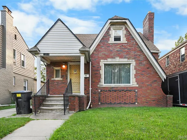 9141 Hartwell St, Detroit, MI 48228