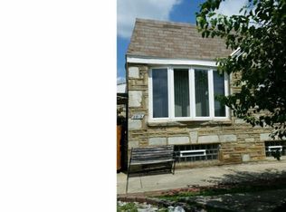 2813 Solly Ave, Philadelphia, PA 19152