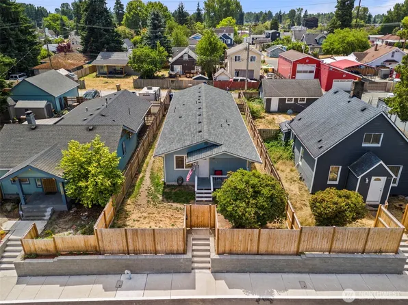 816 E 64th Street, Tacoma, WA 98404