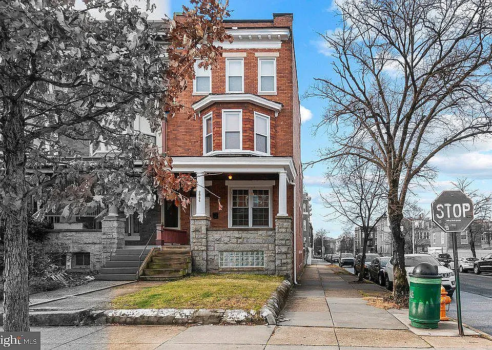 2944 Guilford Ave