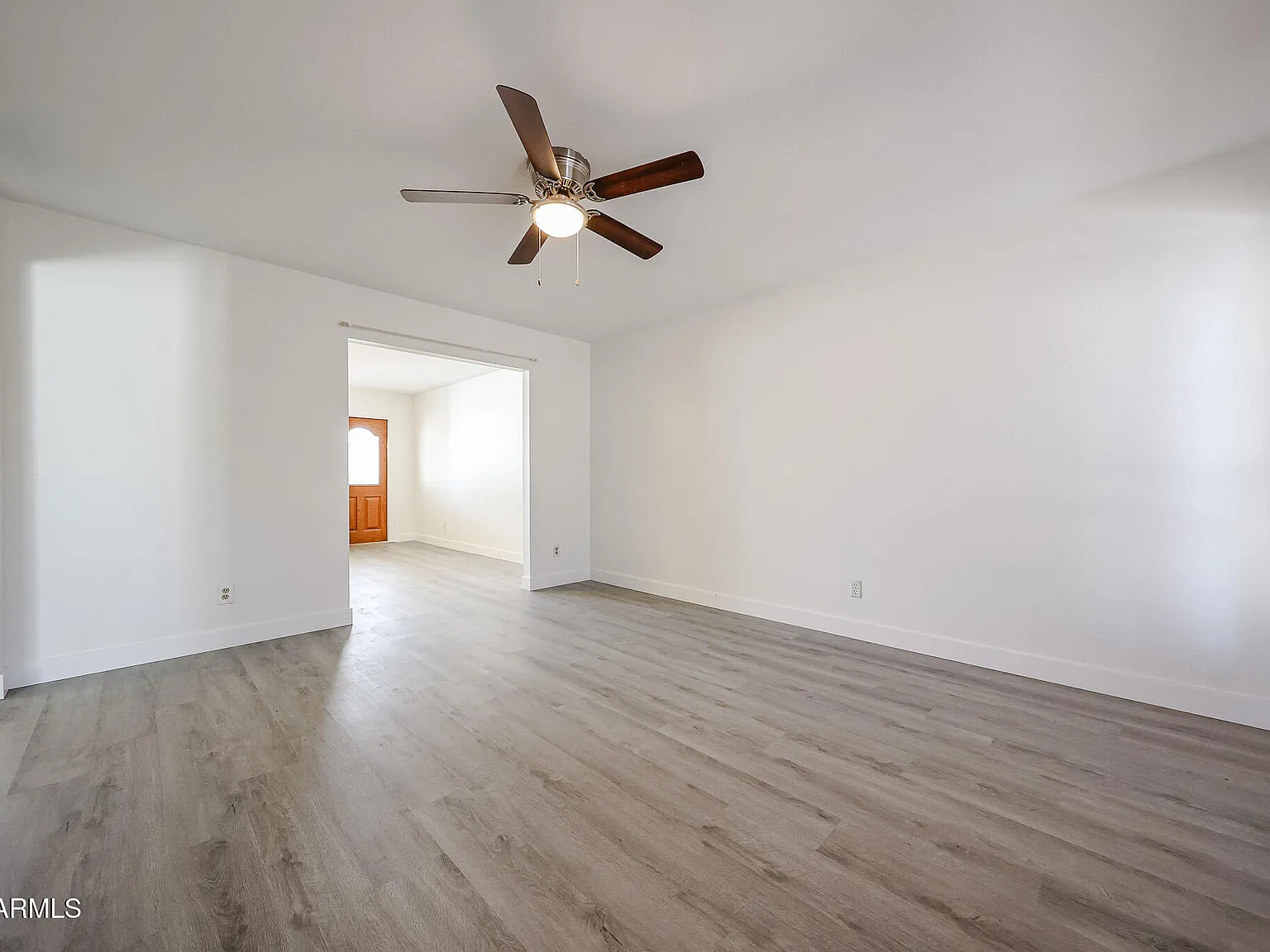 2 bed, 1.0 bath, 928 sqft, $1,399 — Photo 4